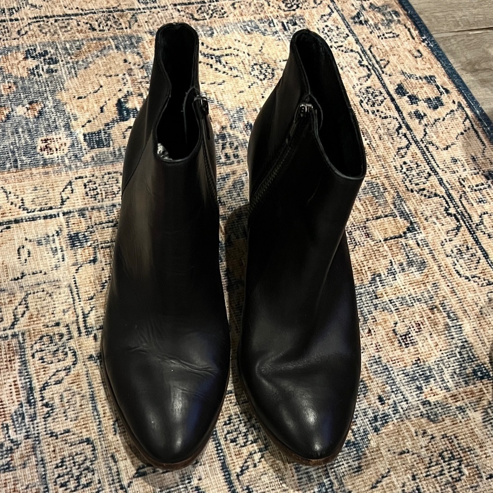 J.Crew Black Leather Ankle Boots Women’s 10 1/2 Side Zip Booties